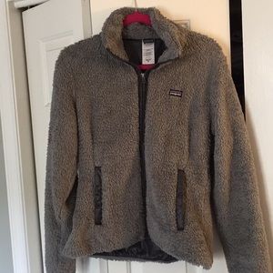Women’s Patagonia furry jacket